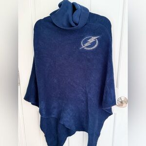 NHL Blue Poncho with Logo-Tampa‎ Bay Lightning
